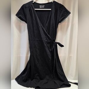 Classic Black Wrap Dress with Short Sleeves